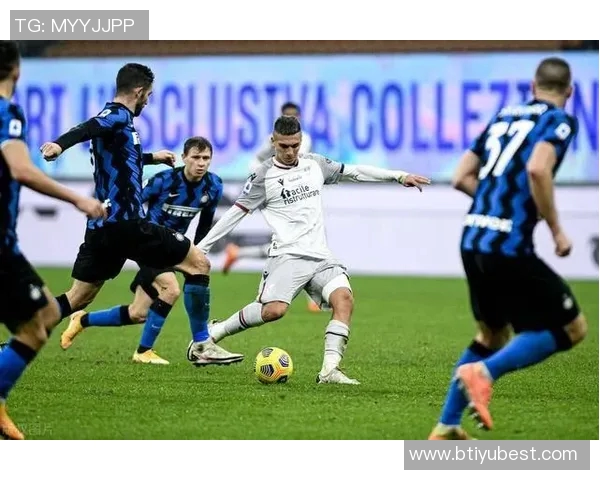 德弗里强调继续积累积分的重要性并提升球队表现 德弗里强调继续积累积分的重要性并提升球队表现