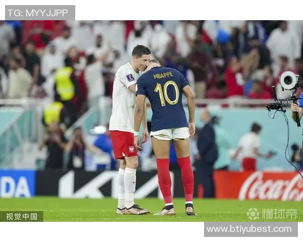 重返波兰国家队的格罗西茨基与莱万关系改善分享心路历程 重返波兰国家队的格罗西茨基与莱万关系改善分享心路历程