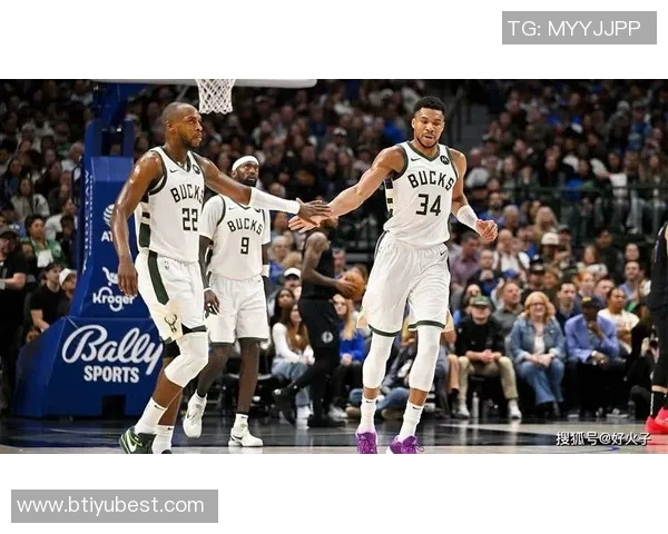 字母哥盛赞罗林斯自信心提升未来必将成为球队的重要一员