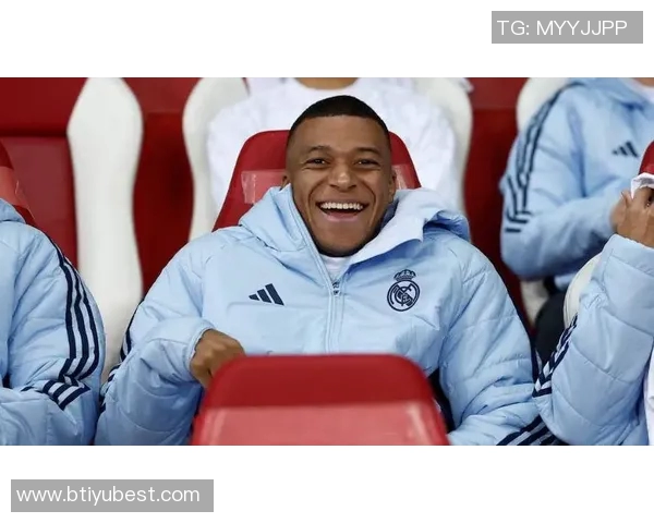 姆巴佩本赛季状态火热16场比赛打入19球助攻4次仅对阵马洛卡和尤文未能破门