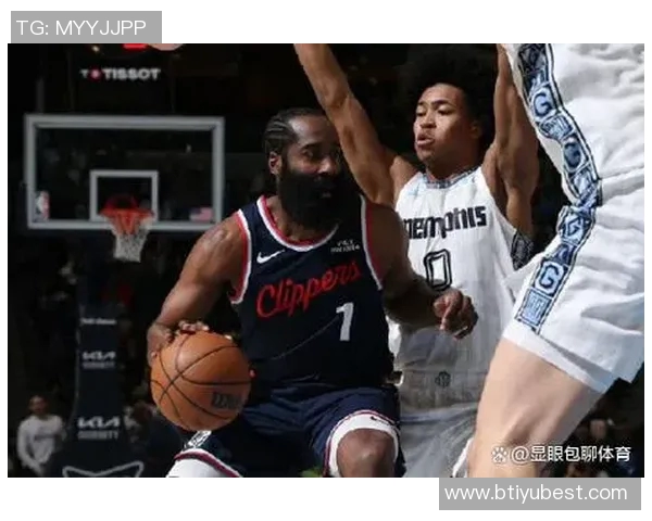 快船四连败期间哈登数据亮眼却命中率低迷引发关注