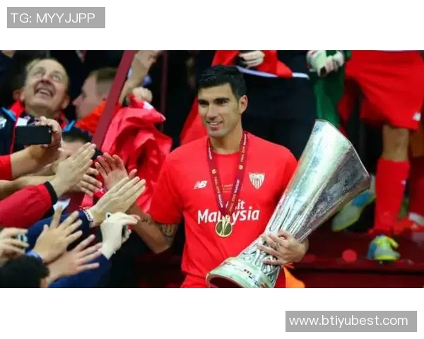 阿斯报道小雷耶斯续约皇马继续在青训体系中稳步成长