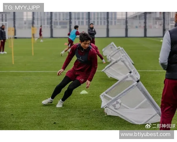 2025-26赛季亚冠精英联赛柔佛DT对阵上海海港裁判组详细信息介绍